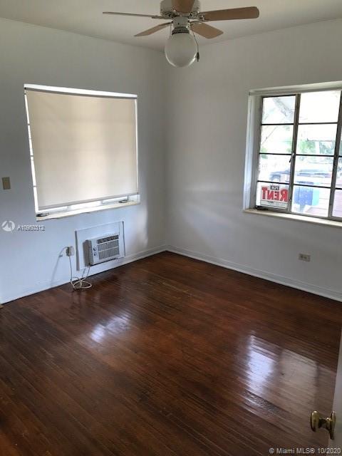 See details / sq. ft. $ 2020-10-29 0 Photo