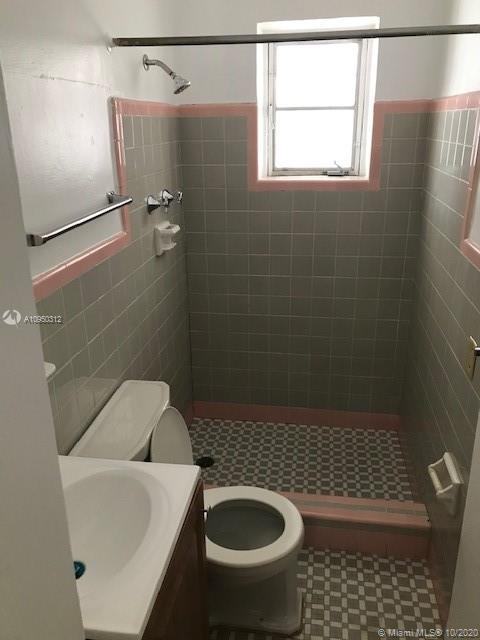 See details / sq. ft. $ 2020-10-29 0 Photo
