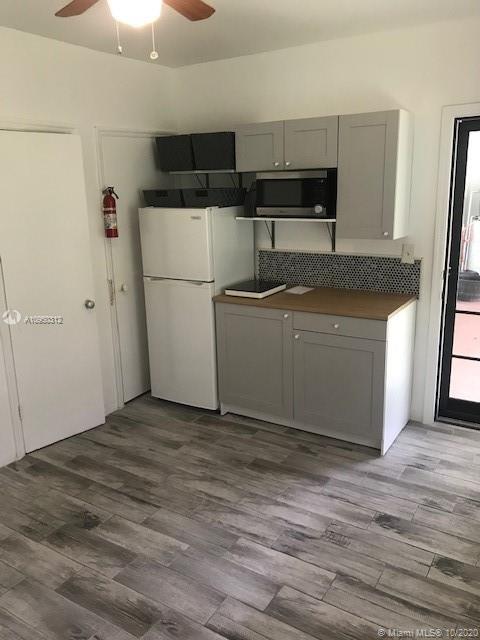 See details / sq. ft. $ 2020-10-29 0 Photo