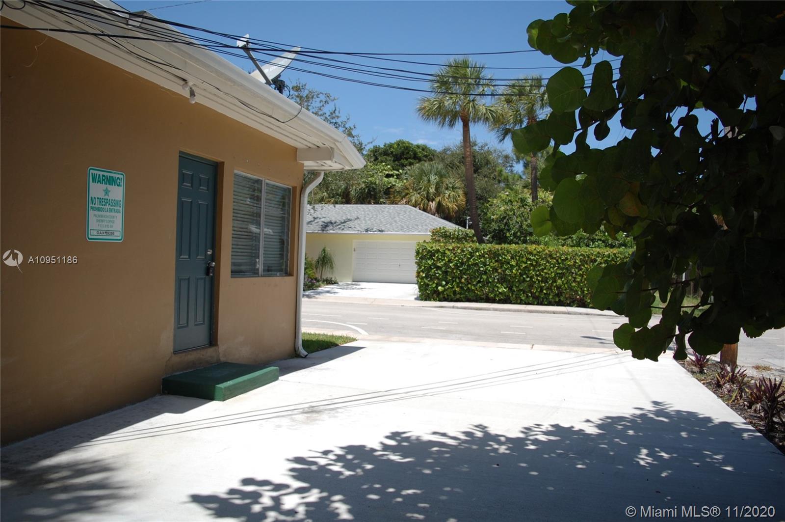 See details / 2074 sq. ft. $ 2020-11-01 0 Photo