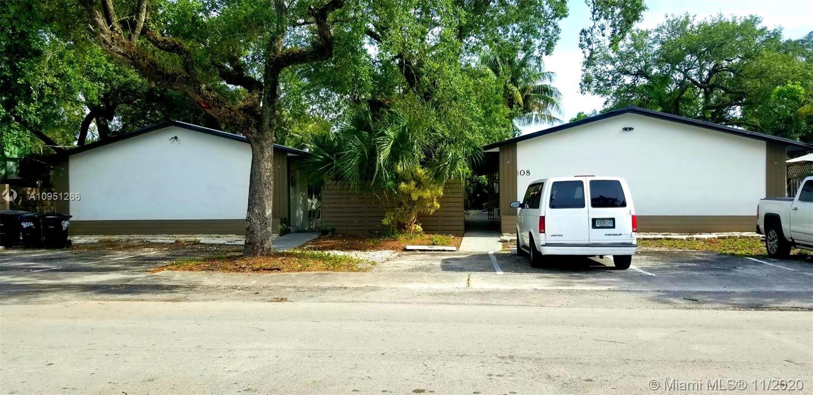 See details / 1906 sq. ft. $ 2020-11-01 0 Photo
