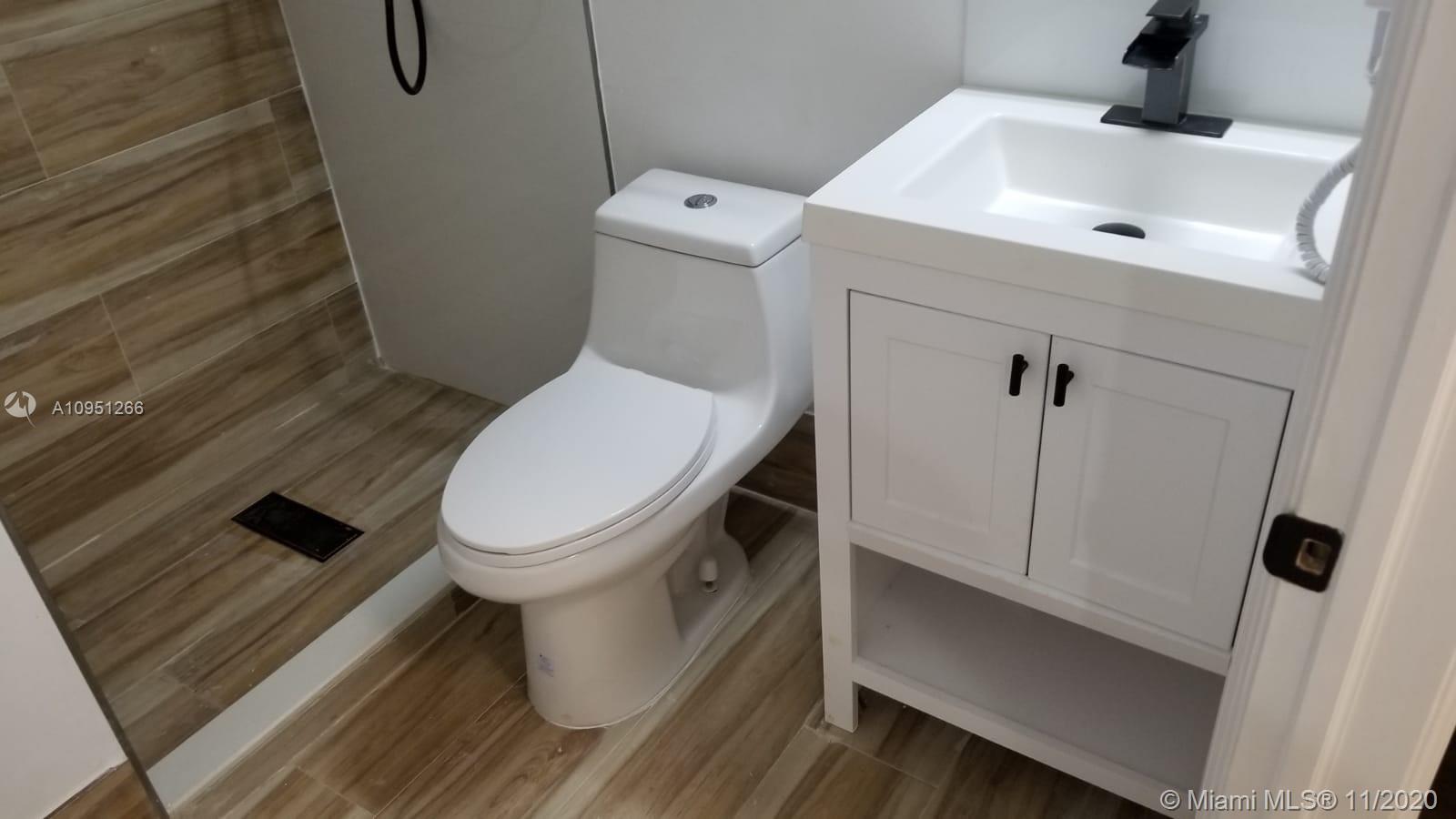 See details / 1906 sq. ft. $ 2020-11-01 0 Photo