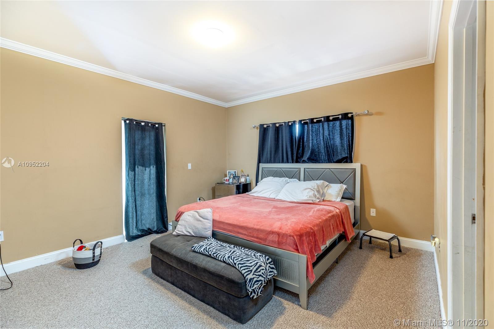 See details / 3460 sq. ft. $ 2020-11-03 0 Photo