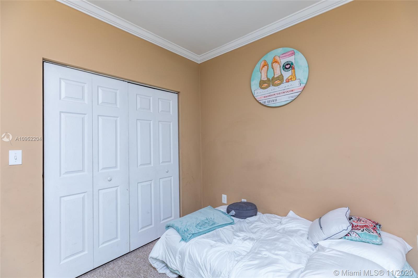 See details / 3460 sq. ft. $ 2020-11-03 0 Photo