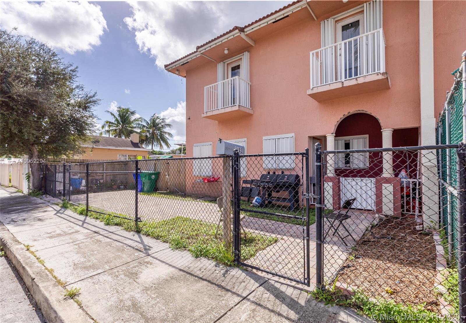 See details / 3460 sq. ft. $ 2020-11-03 0 Photo