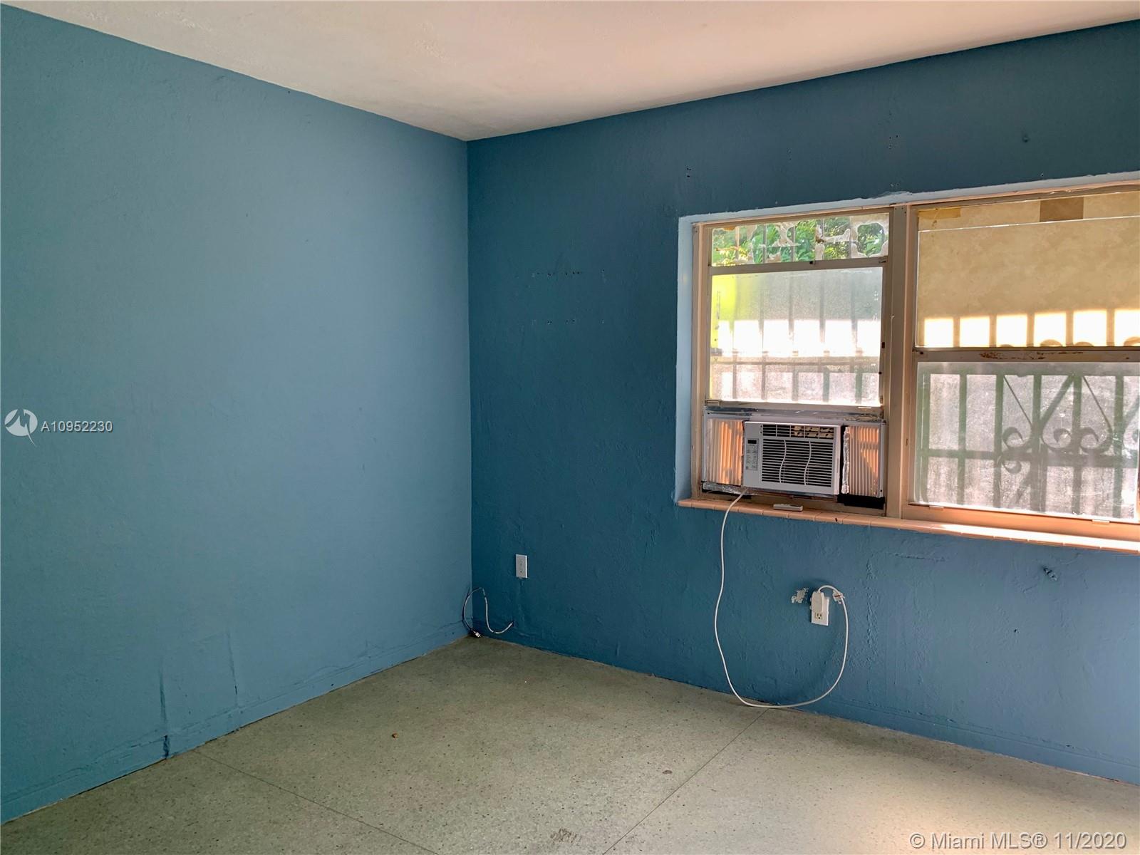 See details / sq. ft. $ 2020-11-03 0 Photo