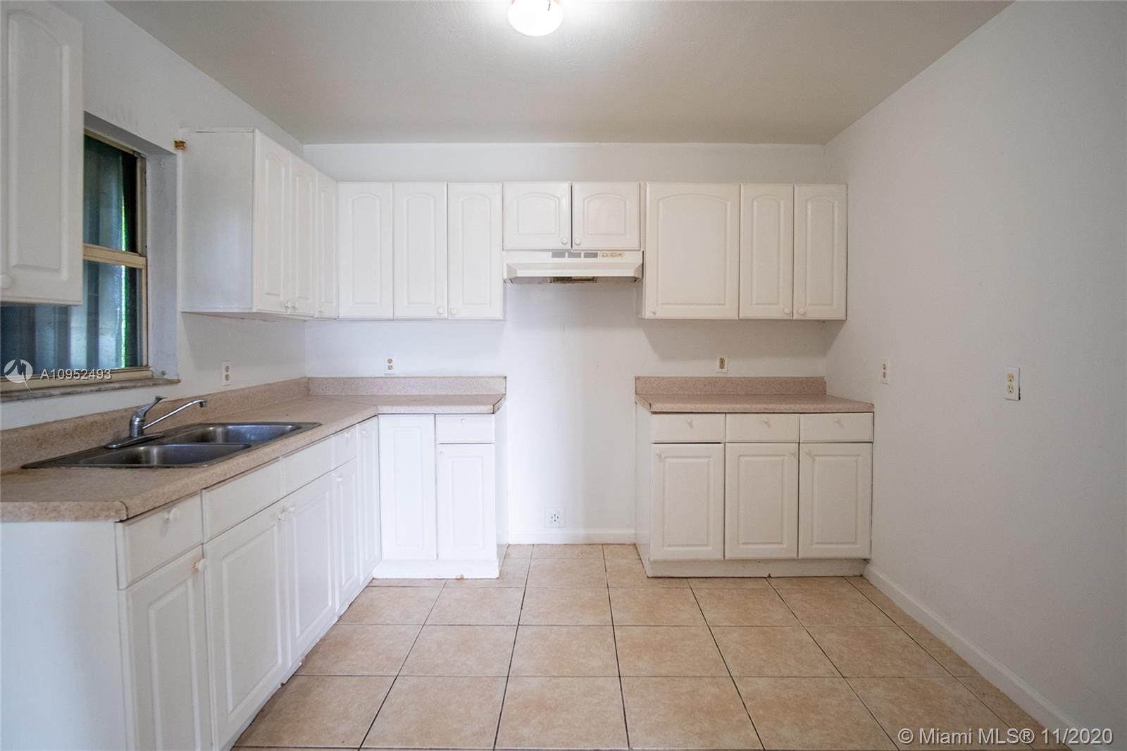 See details / 2139 sq. ft. $ 2020-11-03 0 Photo