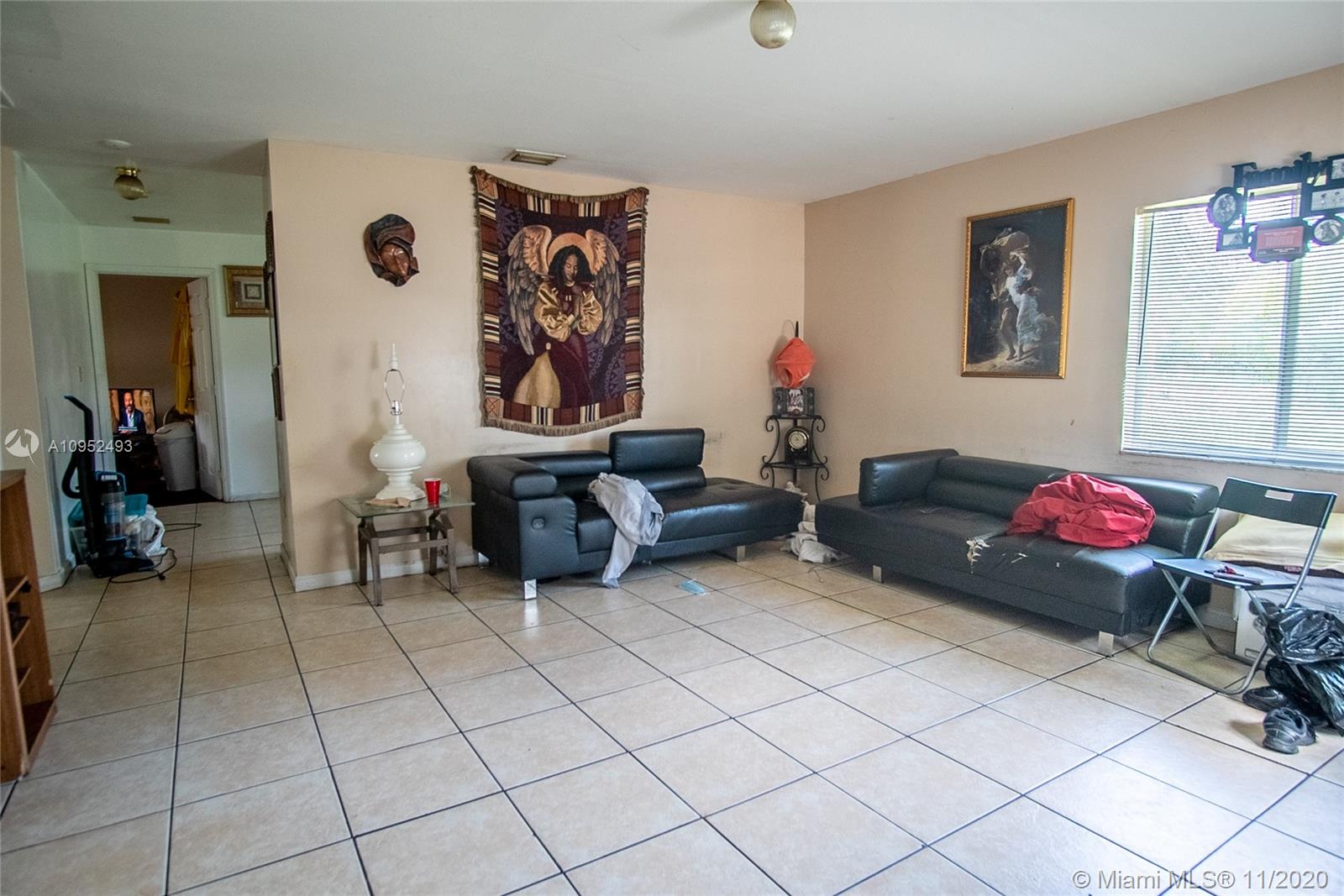 See details / 2139 sq. ft. $ 2020-11-03 0 Photo