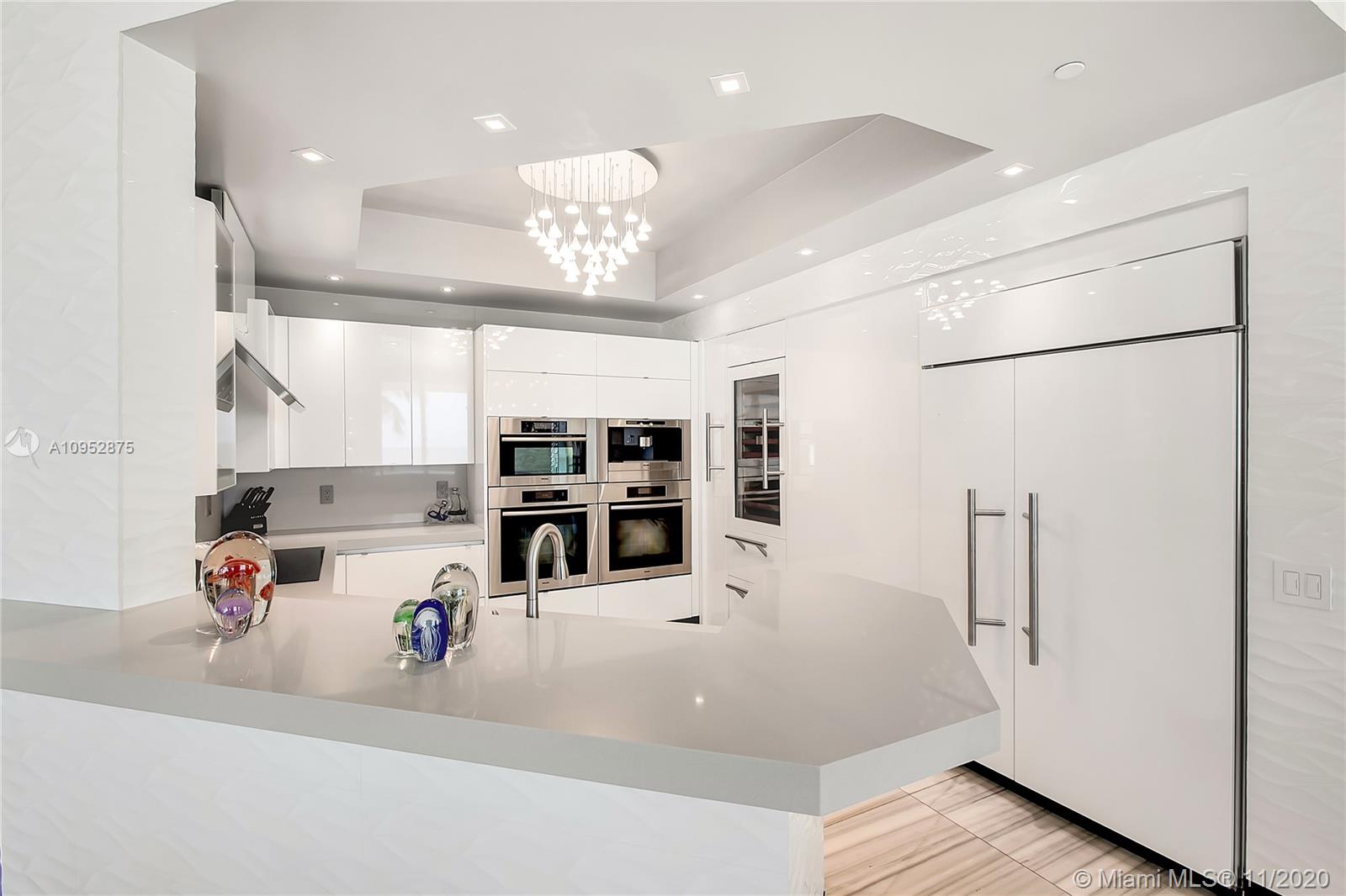 Photo of 2711 Ocean Dr #402, Hollywood, Florida, 33019 -
