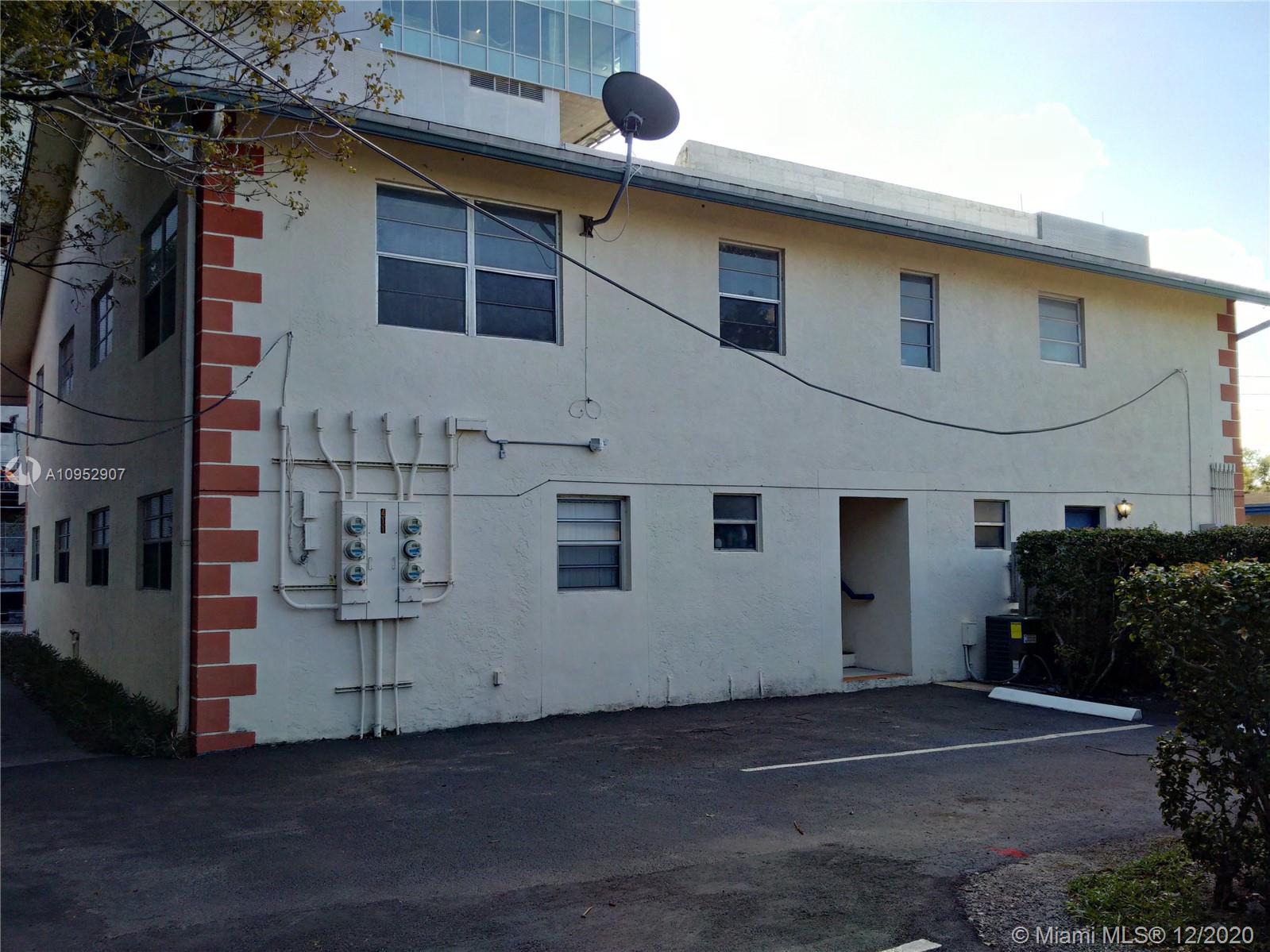 See details / 4401 sq. ft. $ 2020-11-04 0 Photo