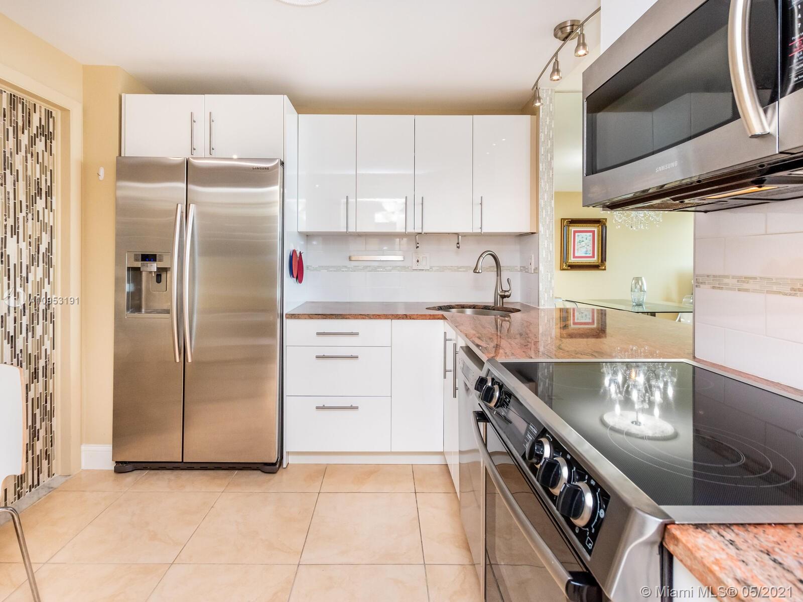 Photo of 1410 Ocean Dr #905, Hollywood, Florida, 33019 -