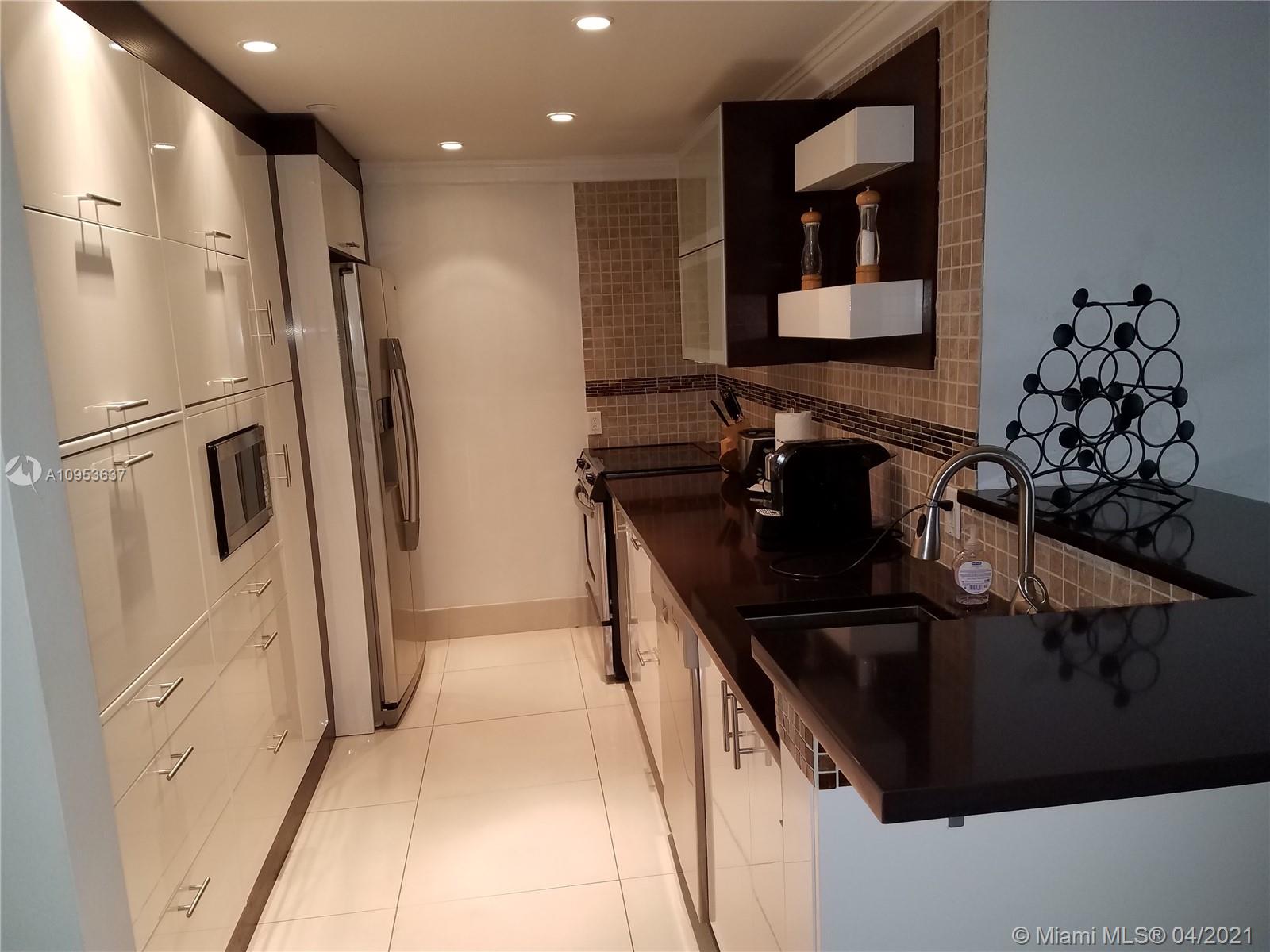 Photo of 20335 Country Club Dr #1406, Aventura, Florida, 33180 -
