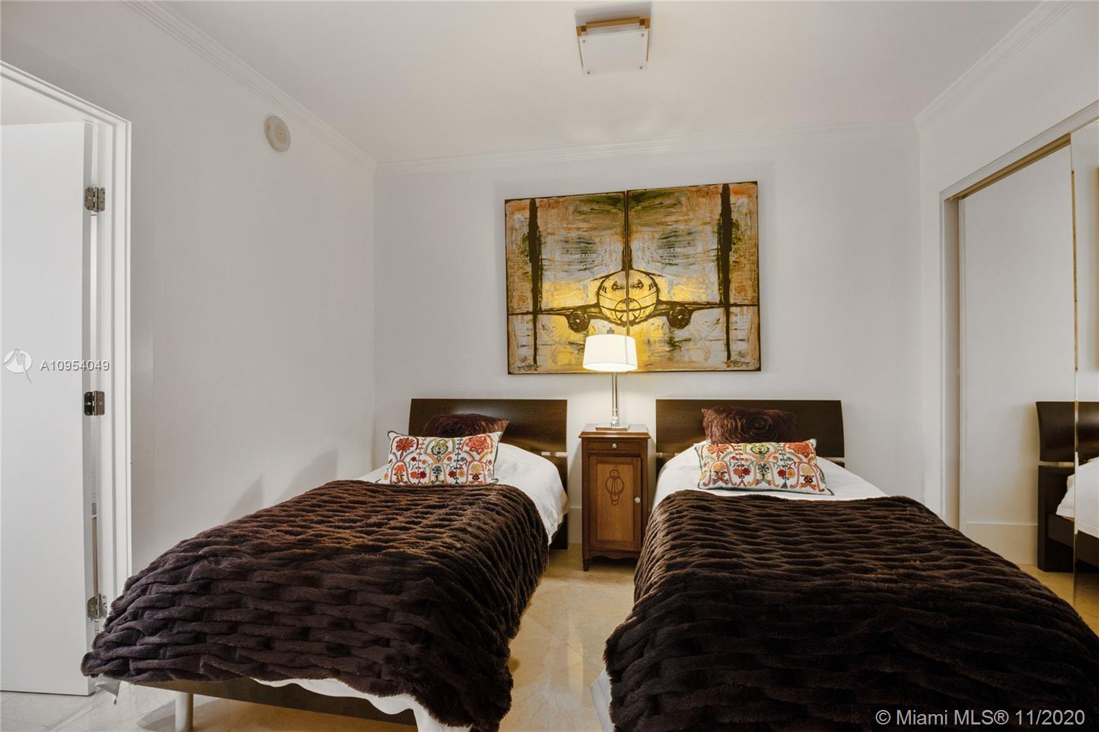 Ver detalles 3904 3 / 3 1675 sq. ft. $ 2020-11-06 0 foto