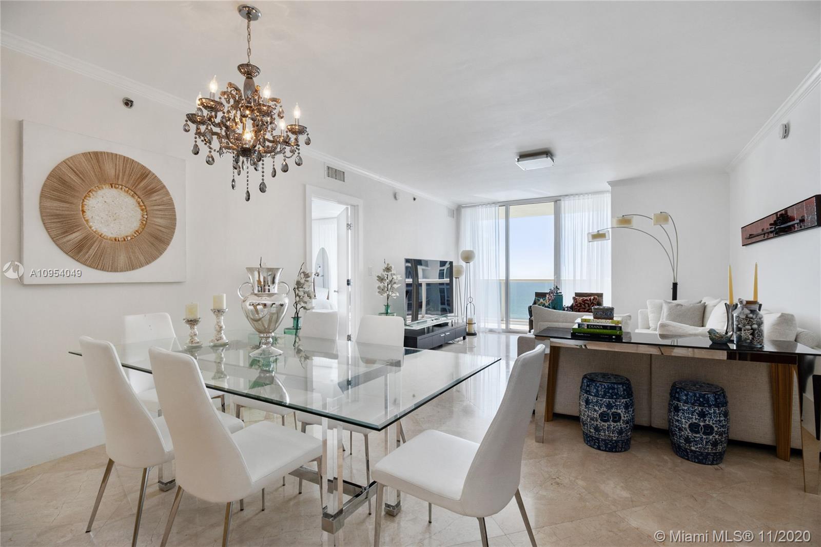 Ver detalles 3904 3 / 3 1675 sq. ft. $ 2020-11-06 0 foto