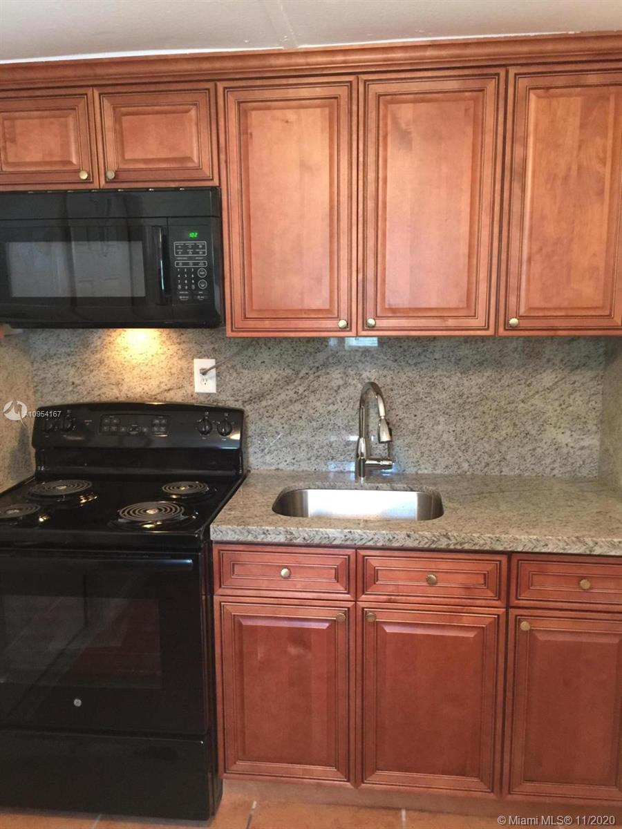 See details / 2007 sq. ft. $ 2020-11-06 0 Photo