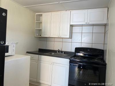 See details / 2007 sq. ft. $ 2020-11-06 0 Photo