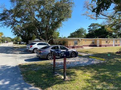 See details / 2007 sq. ft. $ 2020-11-06 0 Photo