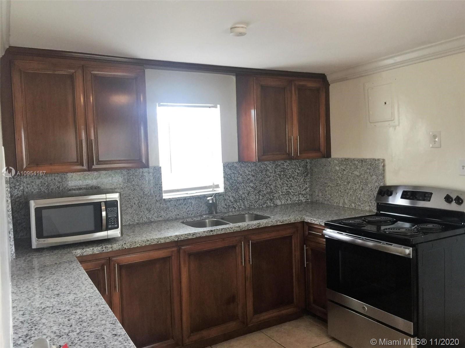 See details / 2007 sq. ft. $ 2020-11-06 0 Photo