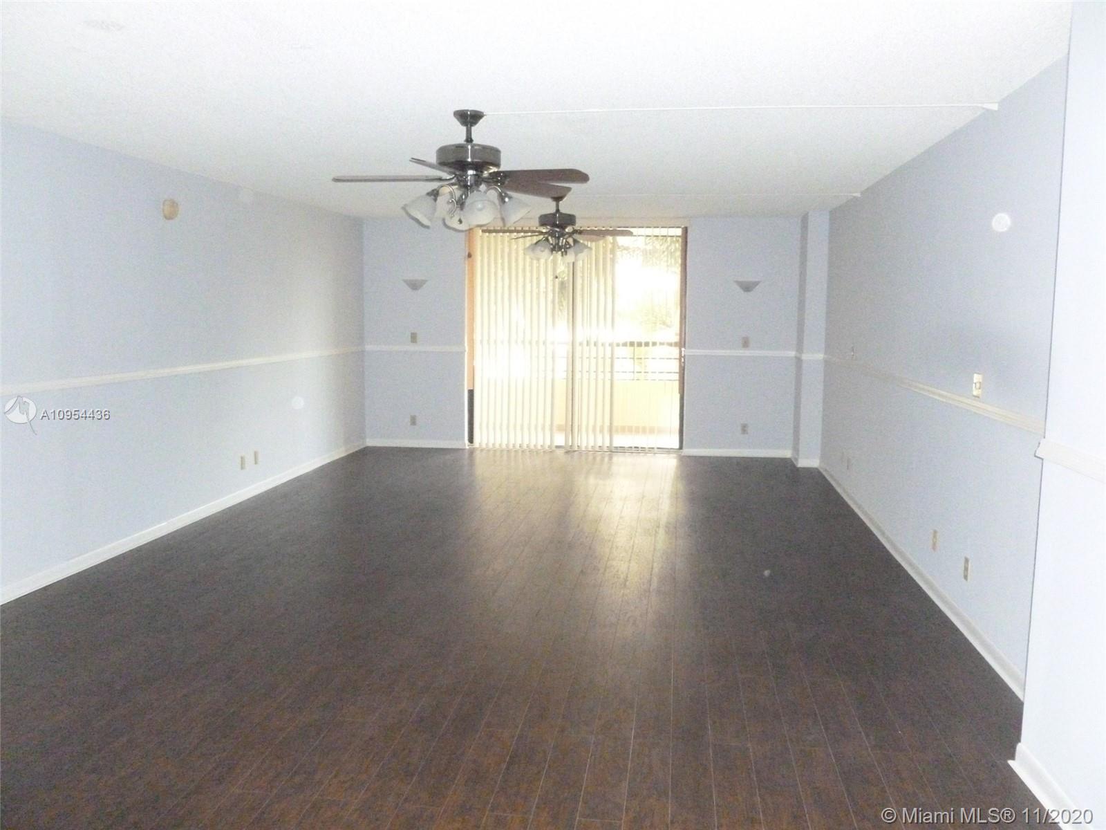 Photo of 2500 Parkview Dr #411, Hallandale Beach, Florida, 33009 - UPDATED CONTEMPORARY KITCHEN
