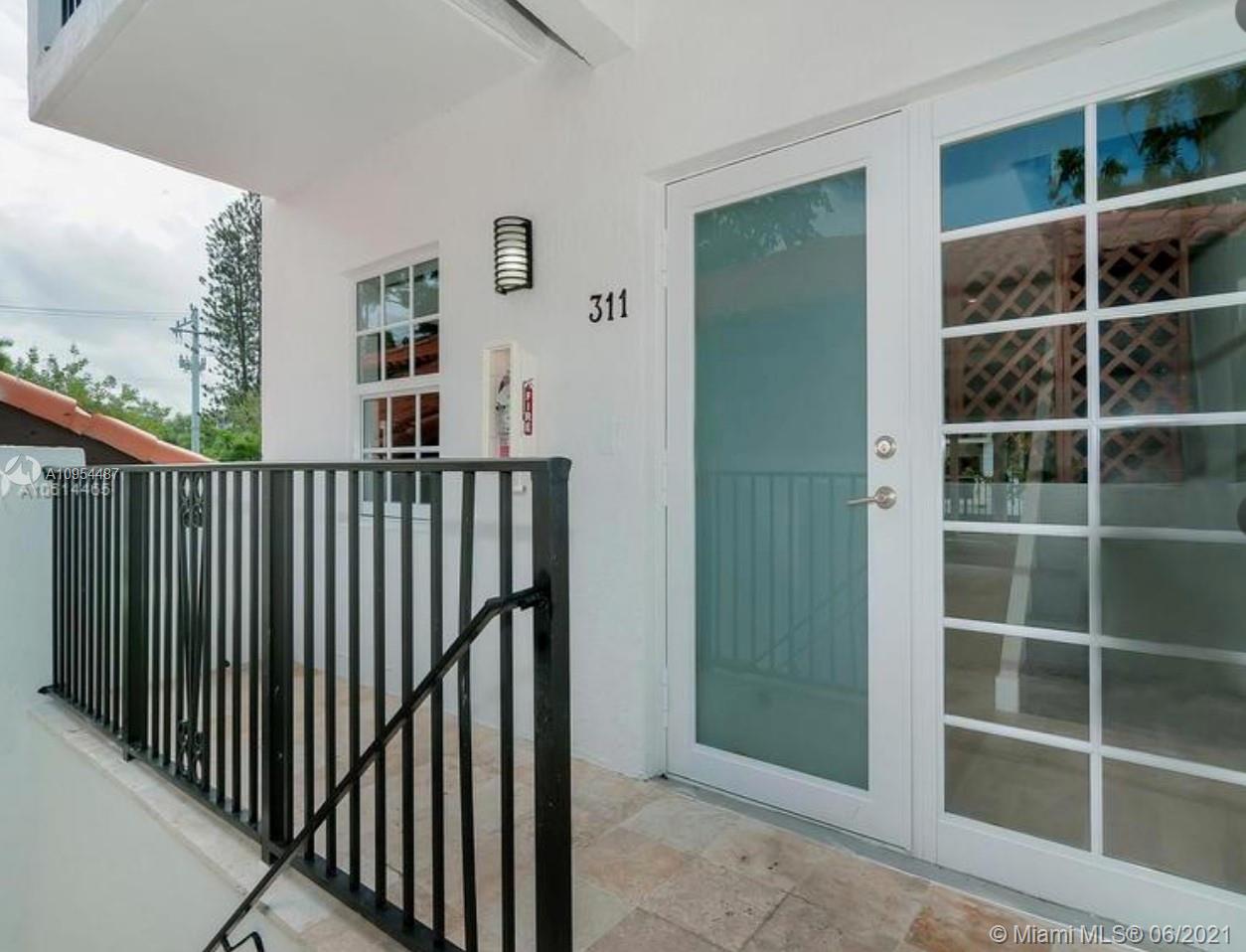 See details / 4508 sq. ft. $ 2021-04-01 0 Photo