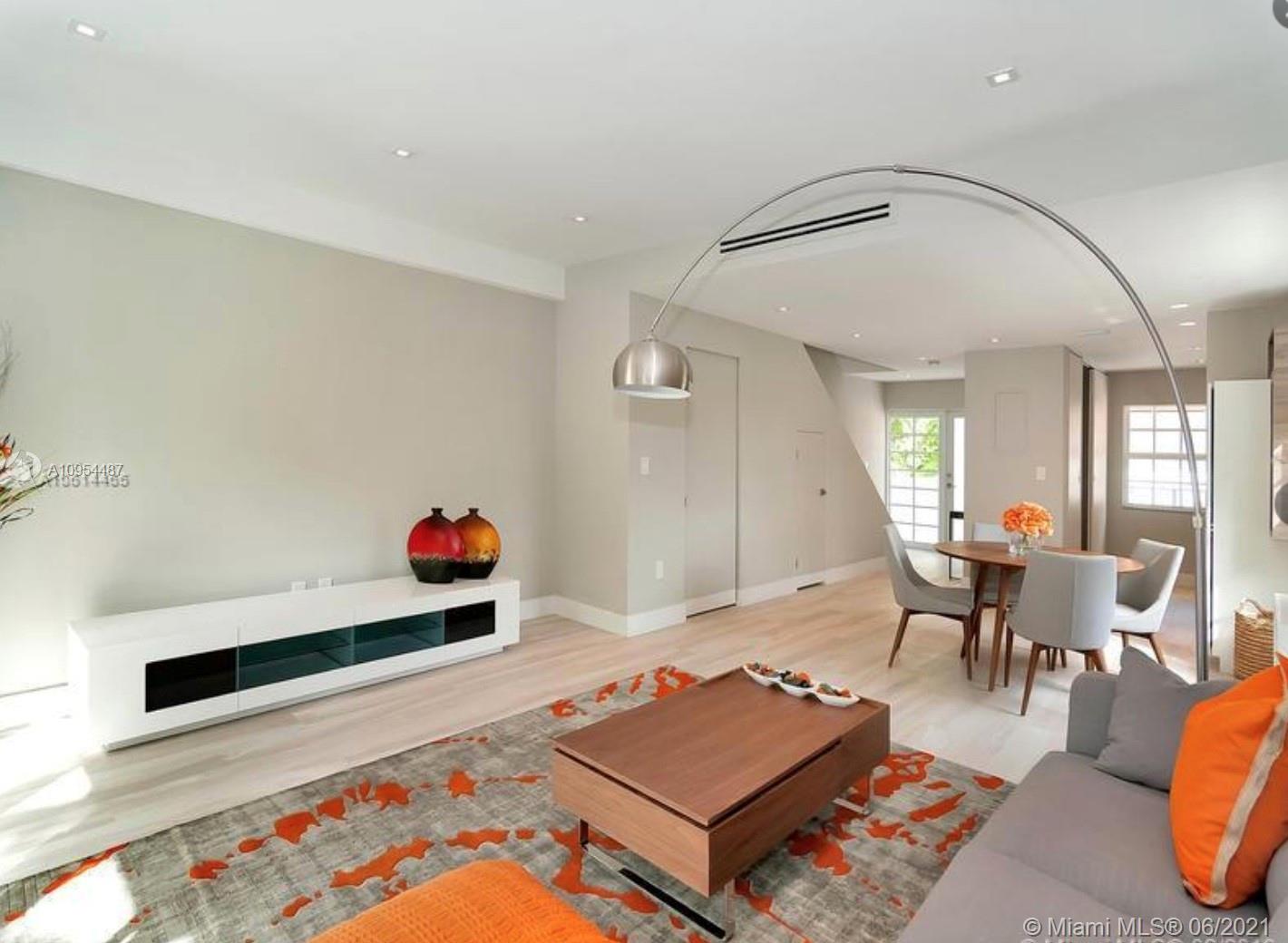 See details / 4508 sq. ft. $ 2021-04-01 0 Photo