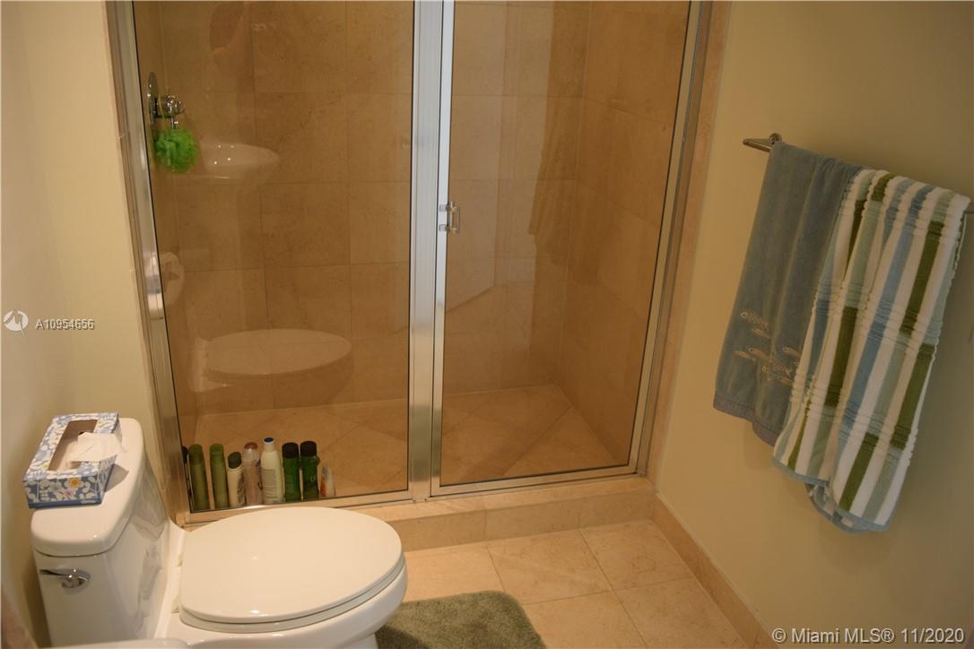See details 1005 2 / 2 1782 sq. ft. $ 2020-11-08 0 Photo