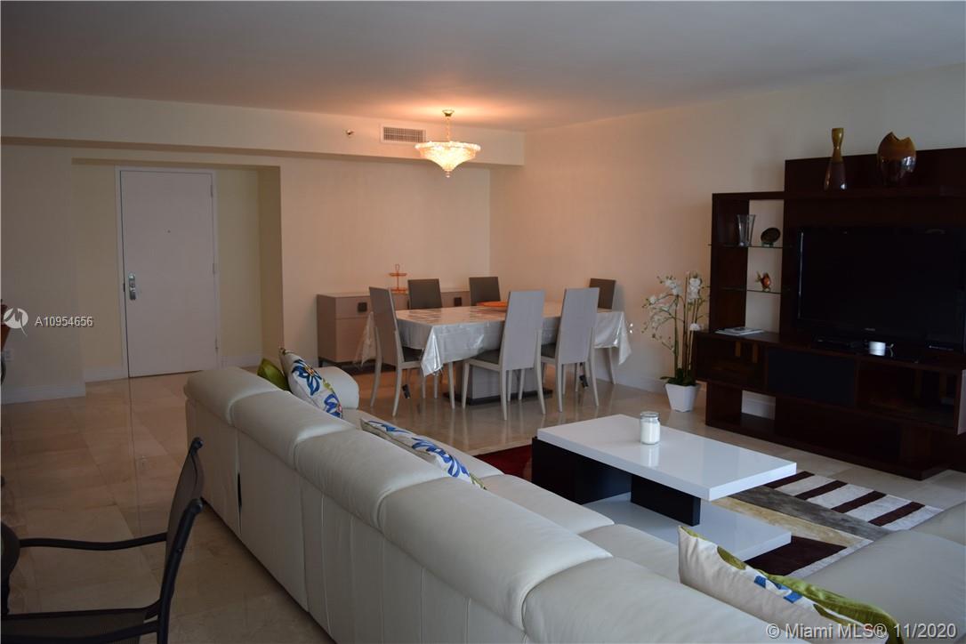 See details 1005 2 / 2 1782 sq. ft. $ 2020-11-08 0 Photo