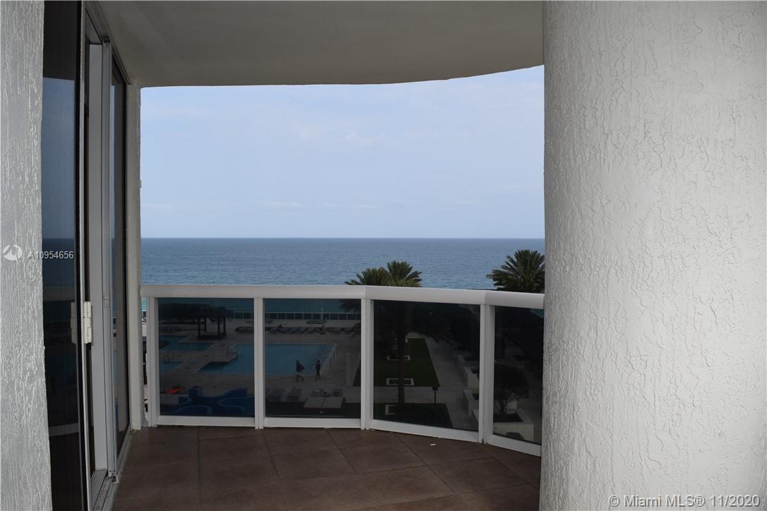See details 1005 2 / 2 1782 sq. ft. $ 2020-11-08 0 Photo