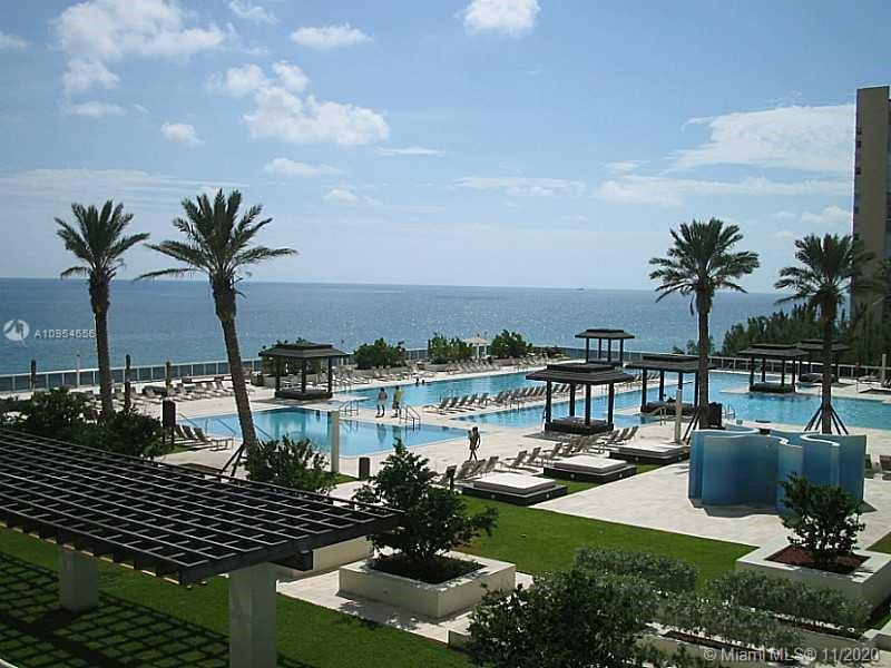 See details 1005 2 / 2 1782 sq. ft. $ 2020-11-08 0 Photo