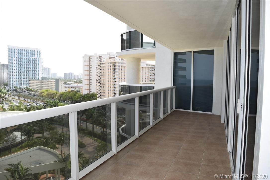 See details 1005 2 / 2 1782 sq. ft. $ 2020-11-08 0 Photo