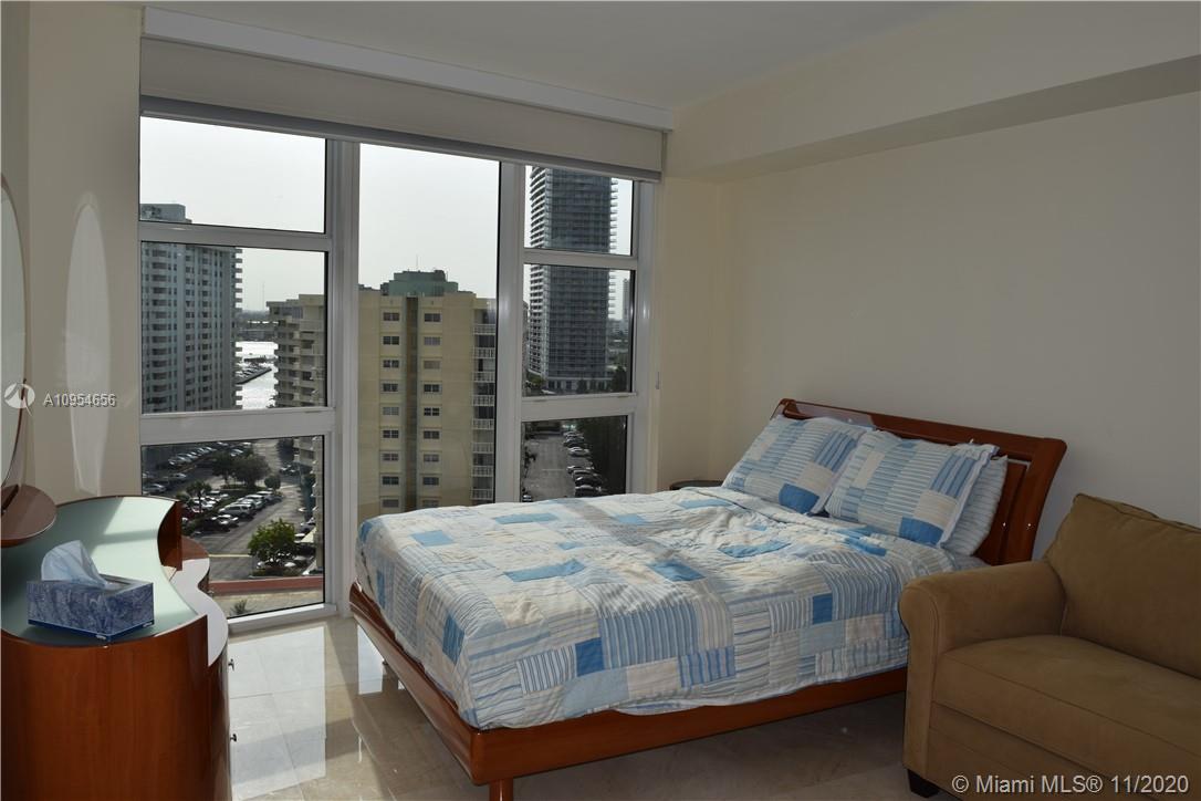 See details 1005 2 / 2 1782 sq. ft. $ 2020-11-08 0 Photo