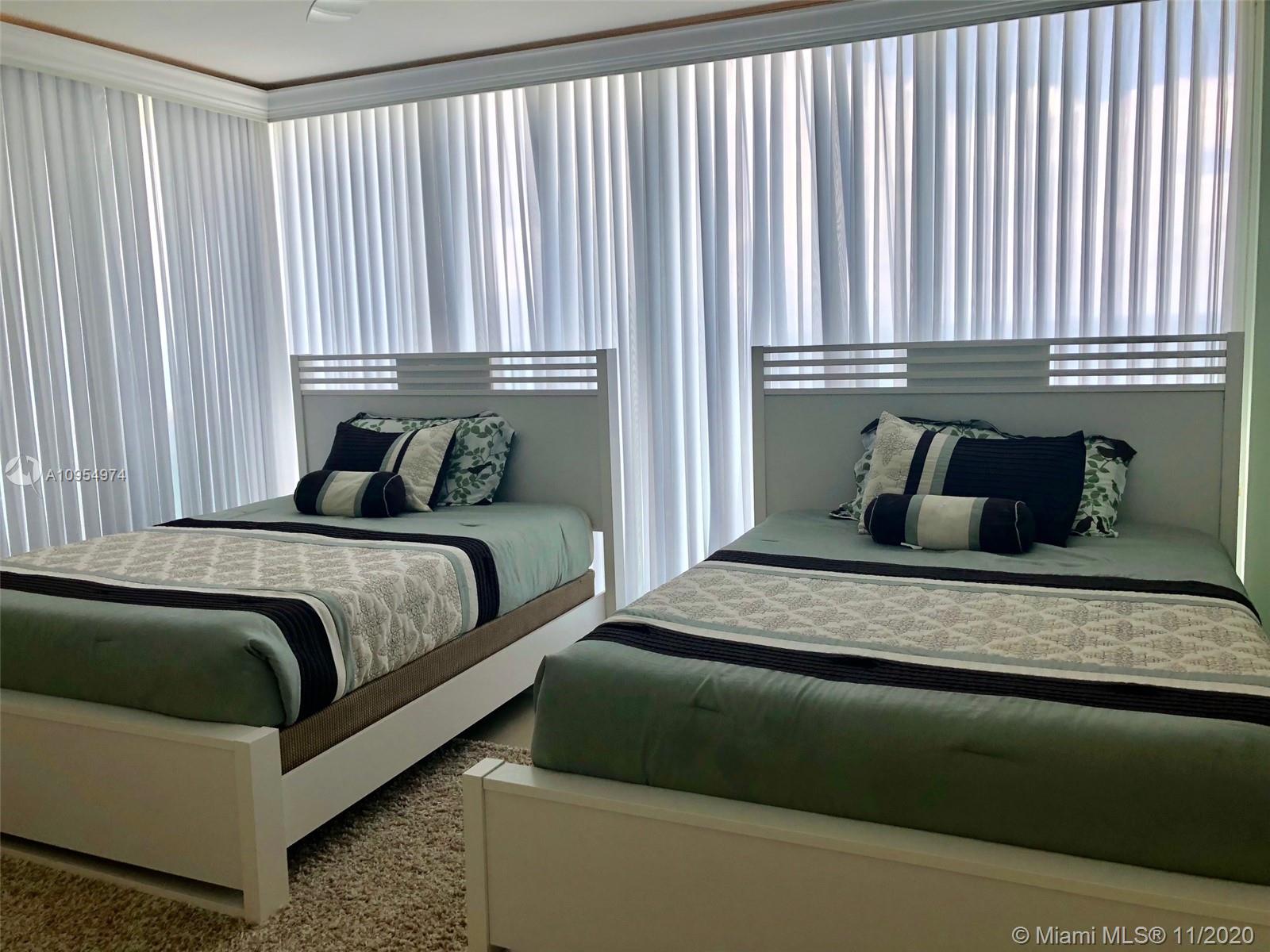 Ver detalles 1701 3 / 3 2065 sq. ft. $ 2020-11-09 0 foto
