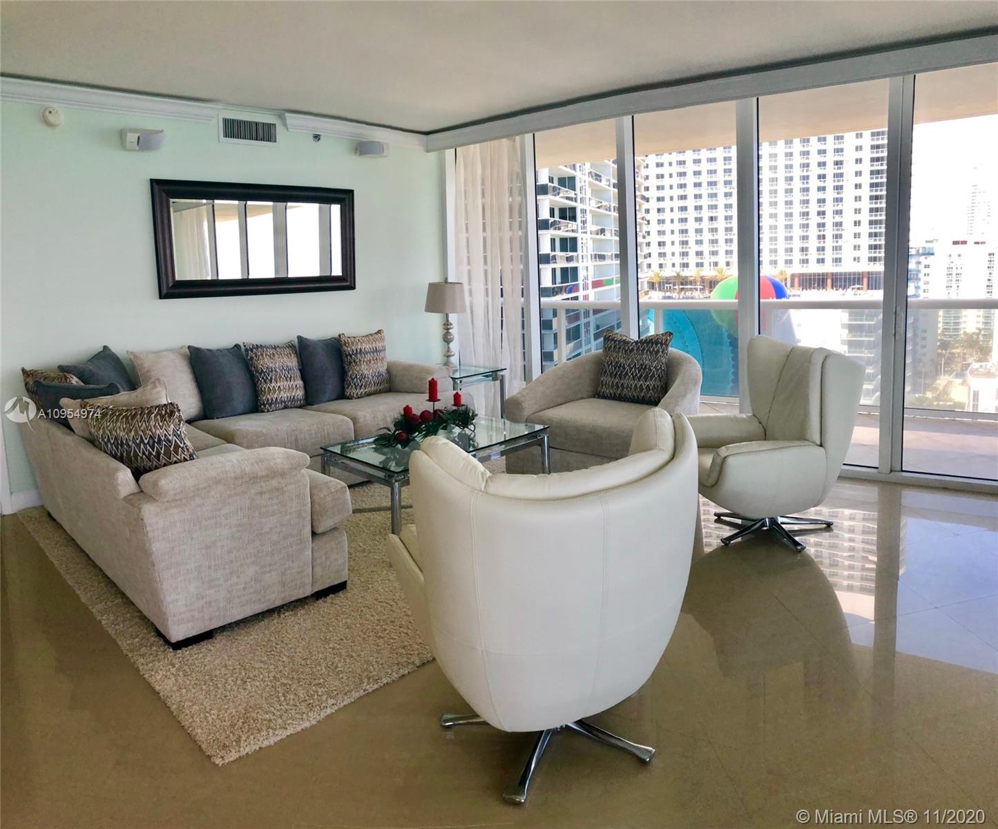 Ver detalles 1701 3 / 3 2065 sq. ft. $ 2020-11-09 0 foto