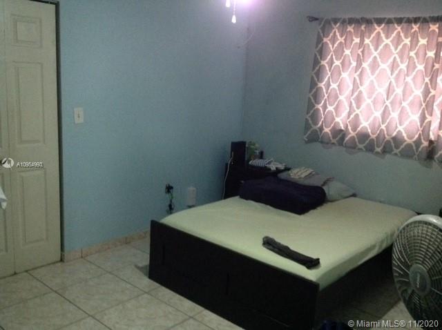 See details / 4866 sq. ft. $ 2020-11-09 0 Photo