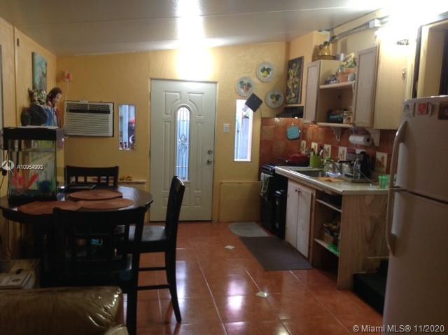 See details / 4866 sq. ft. $ 2020-11-09 0 Photo