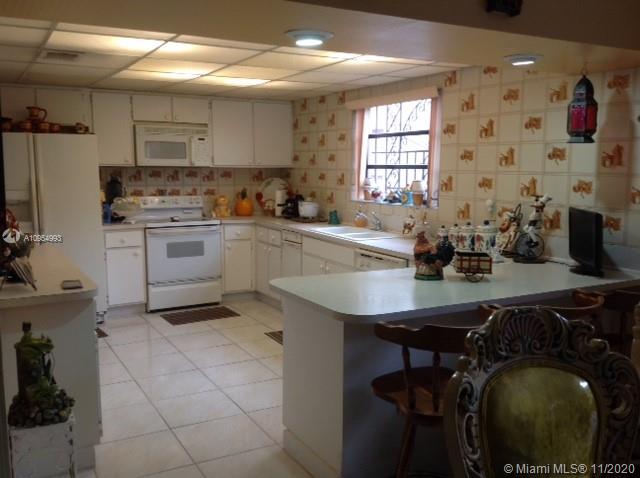 See details / 4866 sq. ft. $ 2020-11-09 0 Photo