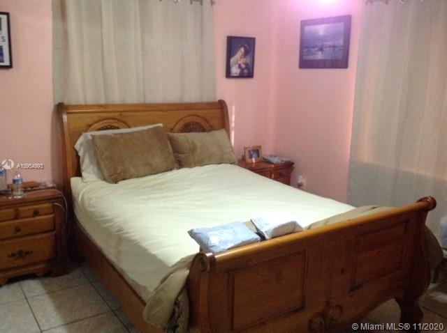 See details / 4866 sq. ft. $ 2020-11-09 0 Photo