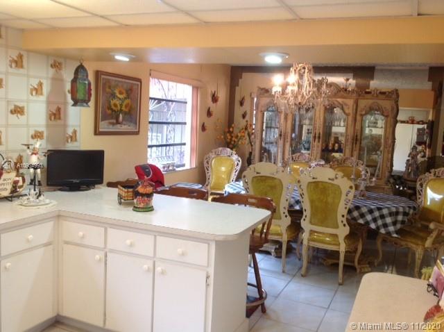 See details / 4866 sq. ft. $ 2020-11-09 0 Photo