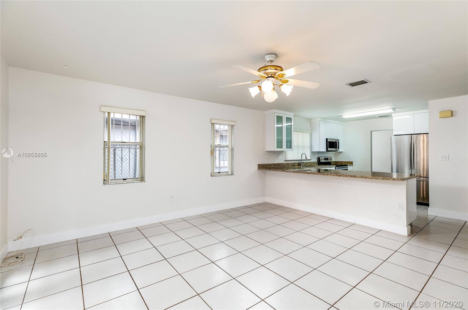 See details / 2820 sq. ft. $ 2020-11-10 0 Photo