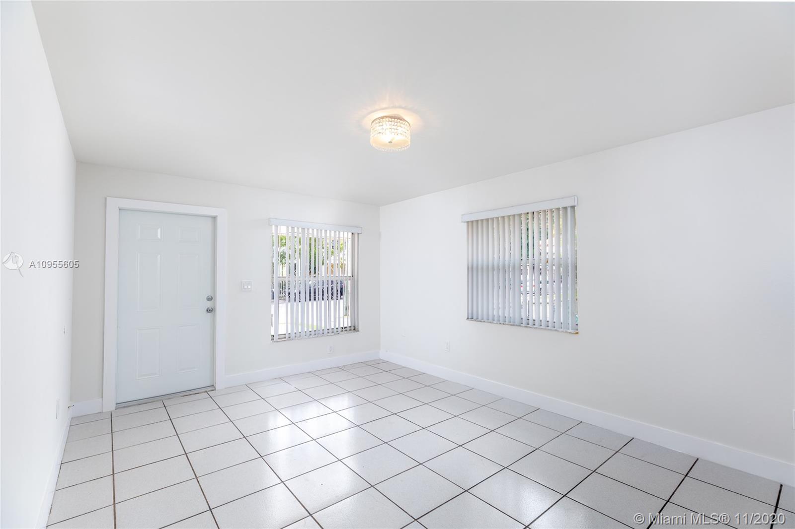 See details / 2820 sq. ft. $ 2020-11-10 0 Photo
