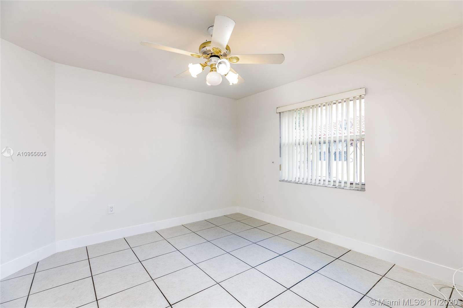 See details / 2820 sq. ft. $ 2020-11-10 0 Photo