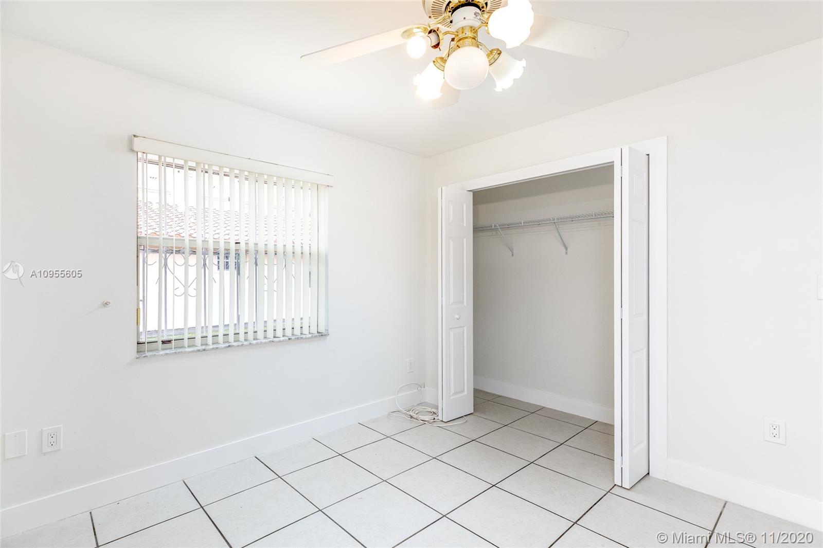 See details / 2820 sq. ft. $ 2020-11-10 0 Photo