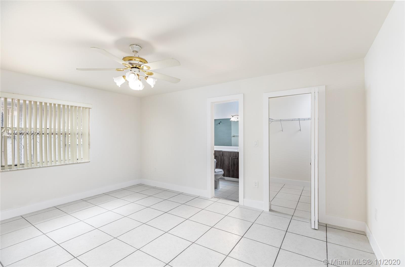 See details / 2820 sq. ft. $ 2020-11-10 0 Photo