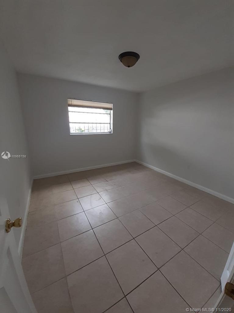 See details / 3731 sq. ft. $ 2020-12-14 0 Photo