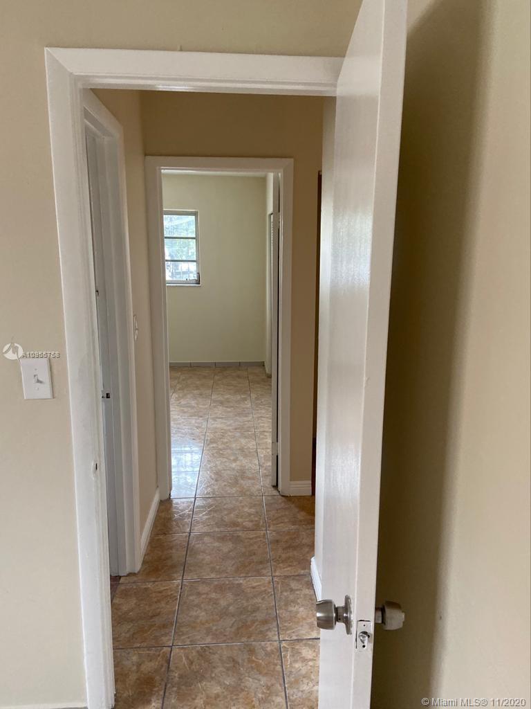 See details / 3731 sq. ft. $ 2020-12-14 0 Photo