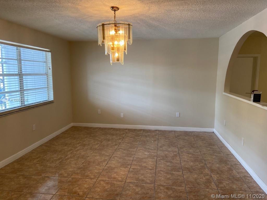 See details / 3731 sq. ft. $ 2020-12-14 0 Photo