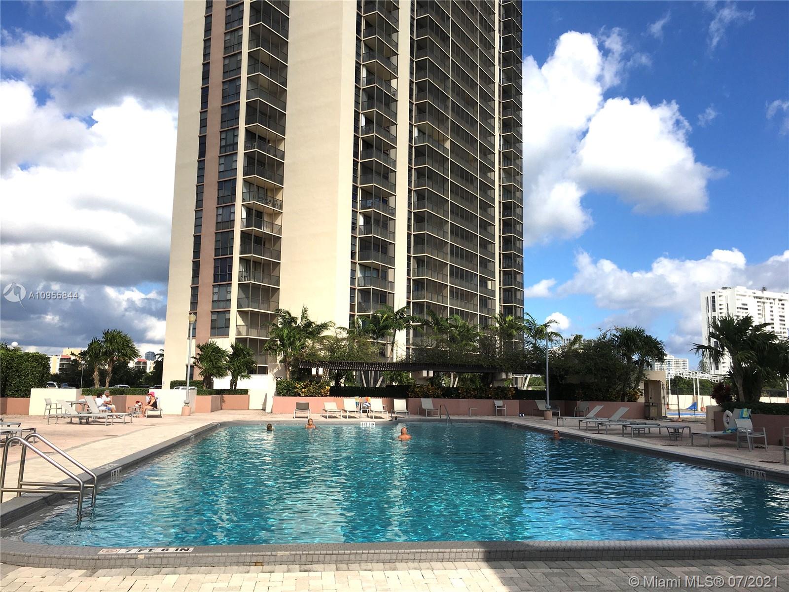 Photo of 20361 Country Club Dr #TH 22, Aventura, Florida, 33180 -