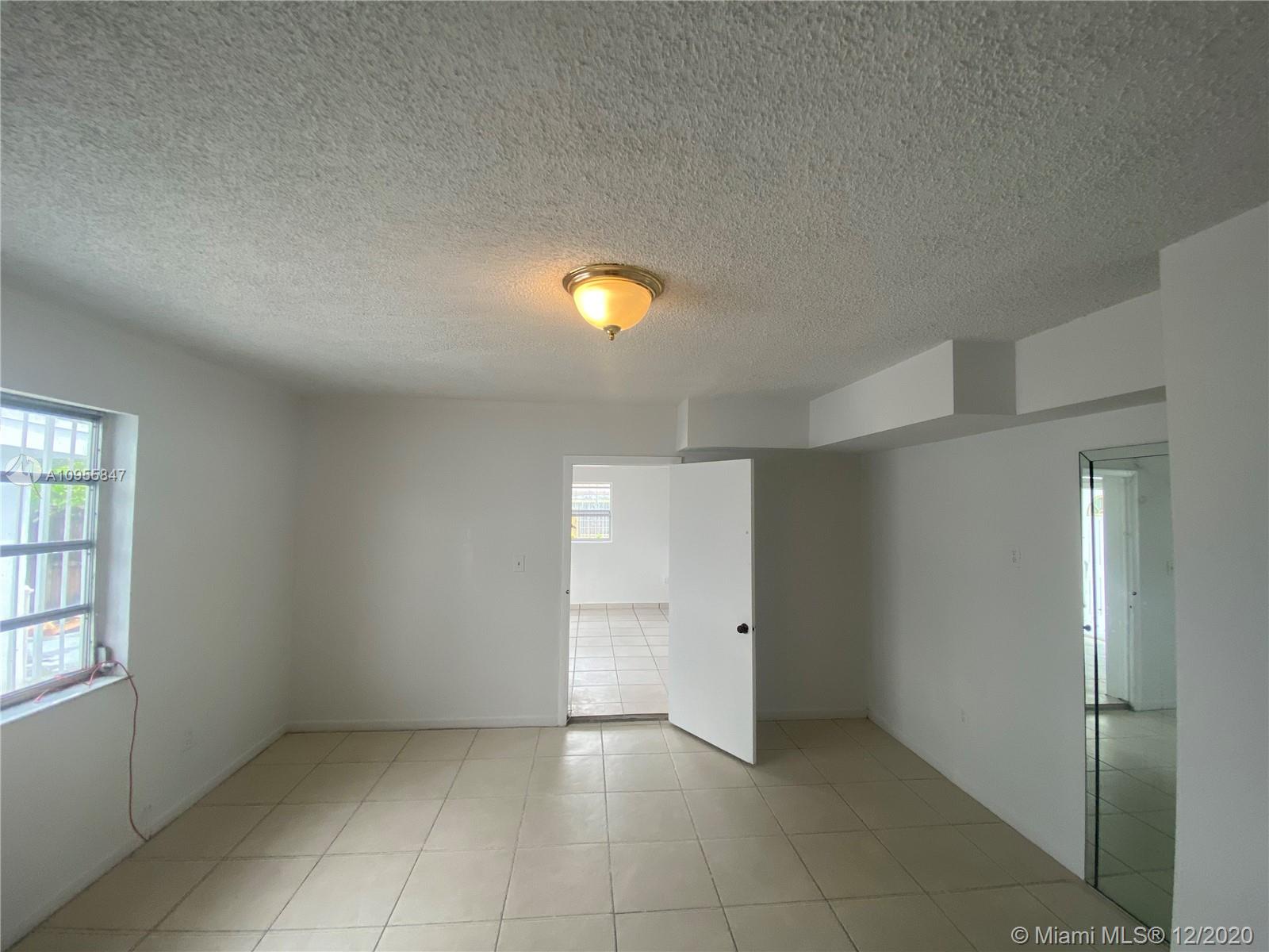 See details / 2170 sq. ft. $ 2020-12-22 0 Photo