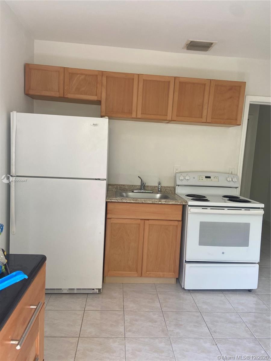 See details / 2170 sq. ft. $ 2020-12-22 0 Photo