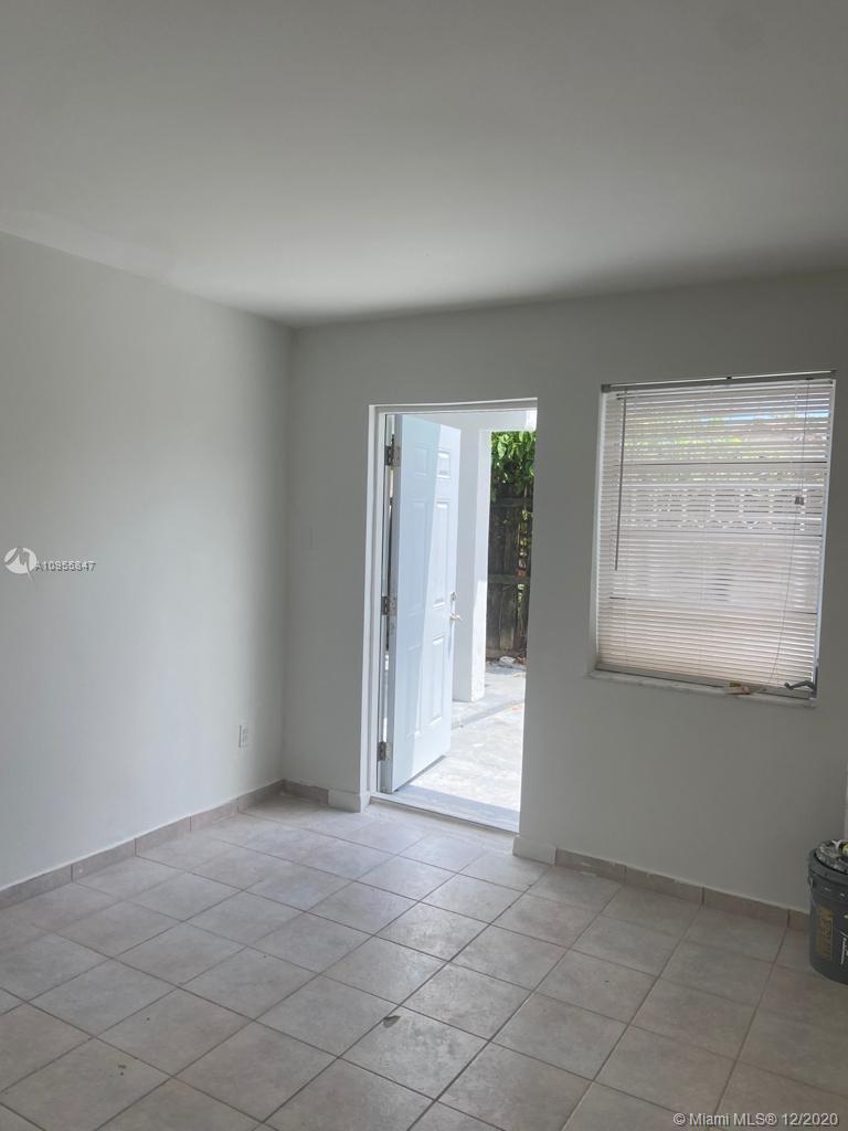 See details / 2170 sq. ft. $ 2020-12-22 0 Photo